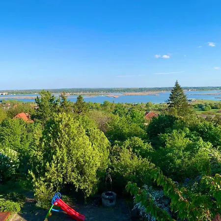 Velencei Vadregenyes Vendeghaz 度假居 *