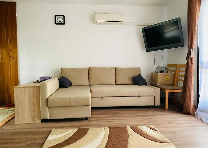 בית נופש Velencei Vadregenyes Vendeghaz ולנצה