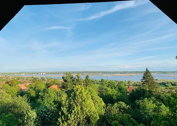 Velencei Vadregenyes Vendeghaz בית נופש